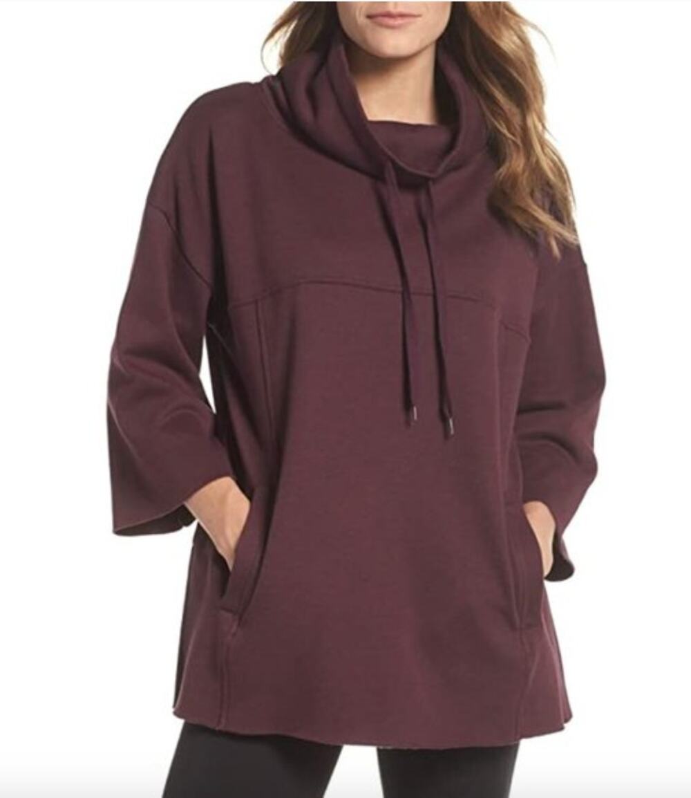 NWOT Women's Cozy Sherpa Ugg Astrid Poncho Sweater Robe in Burgundy size XS/S
